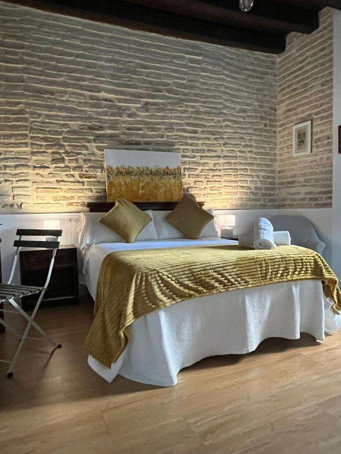 Clarisas Suites การ์โมนา ภายนอก รูปภาพ